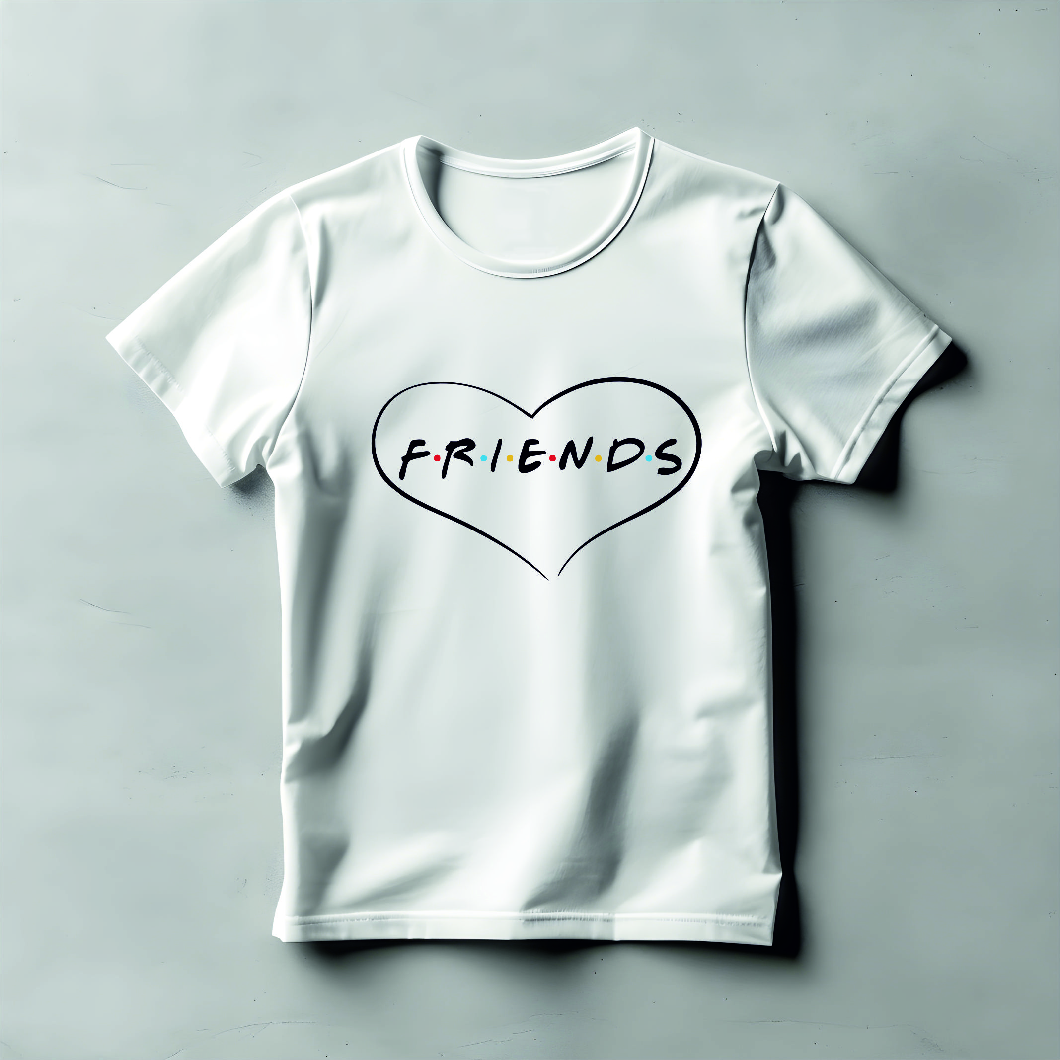 item-zenskaia-futbolka-druzia-93