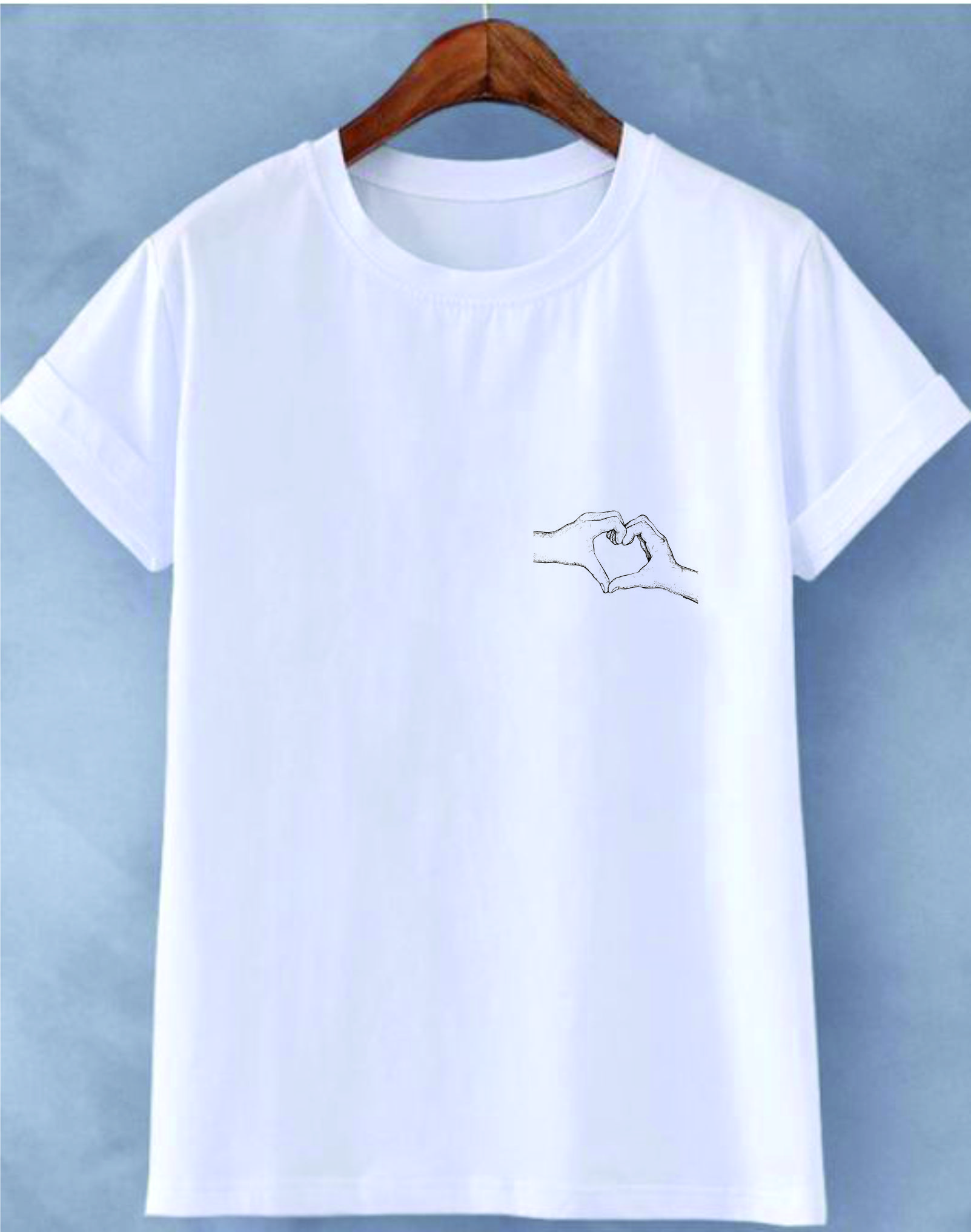 item-zenskaia-futbolka-ruki-serdce-319